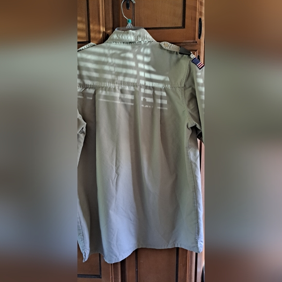 Boy Scouts Top Adult Med American Flag Patch Khaki Short Slv Button Front "Read" - Picture 7 of 11